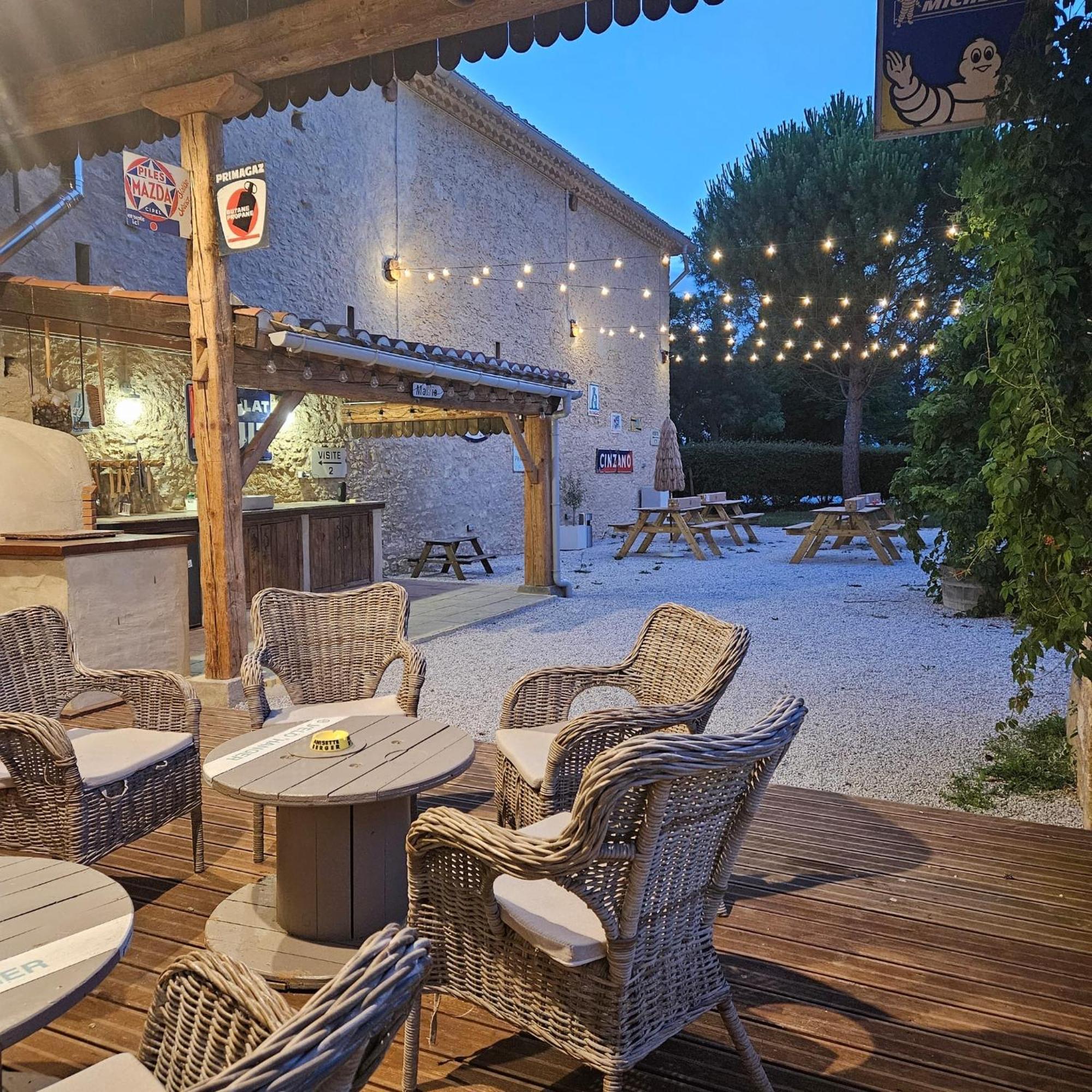 Вилла Domaine Saladry Villepinte  Экстерьер фото