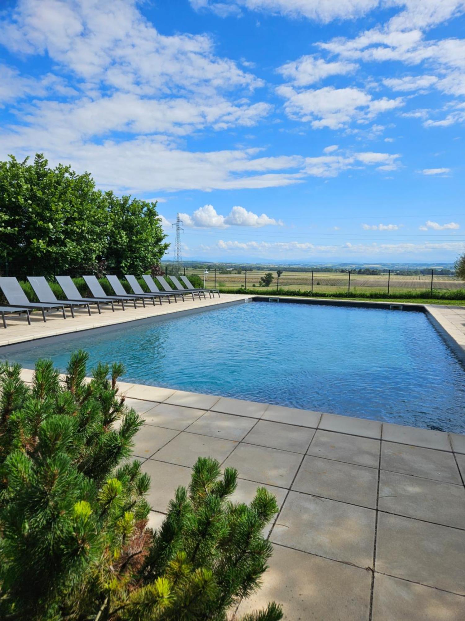 Вилла Domaine Saladry Villepinte  Экстерьер фото